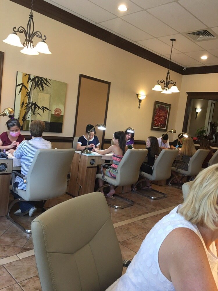 Manicure Notes for MacGregor Downs Club Events