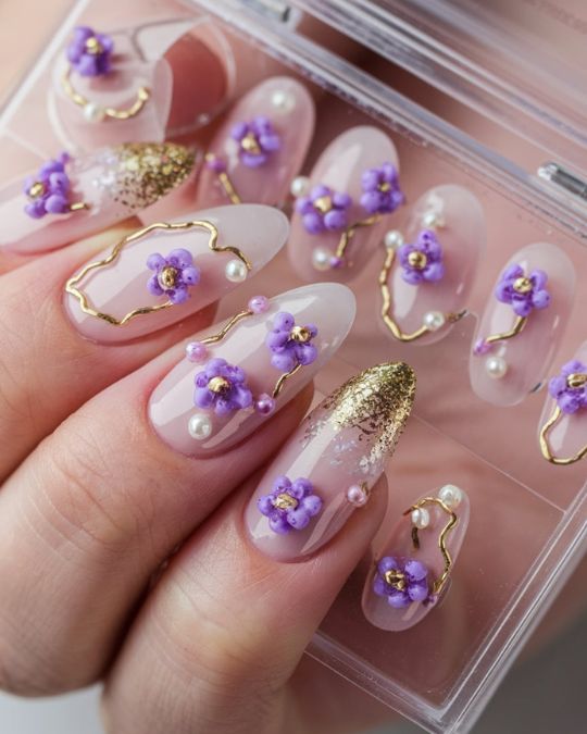 artificial nail for spring with flowers blossoms