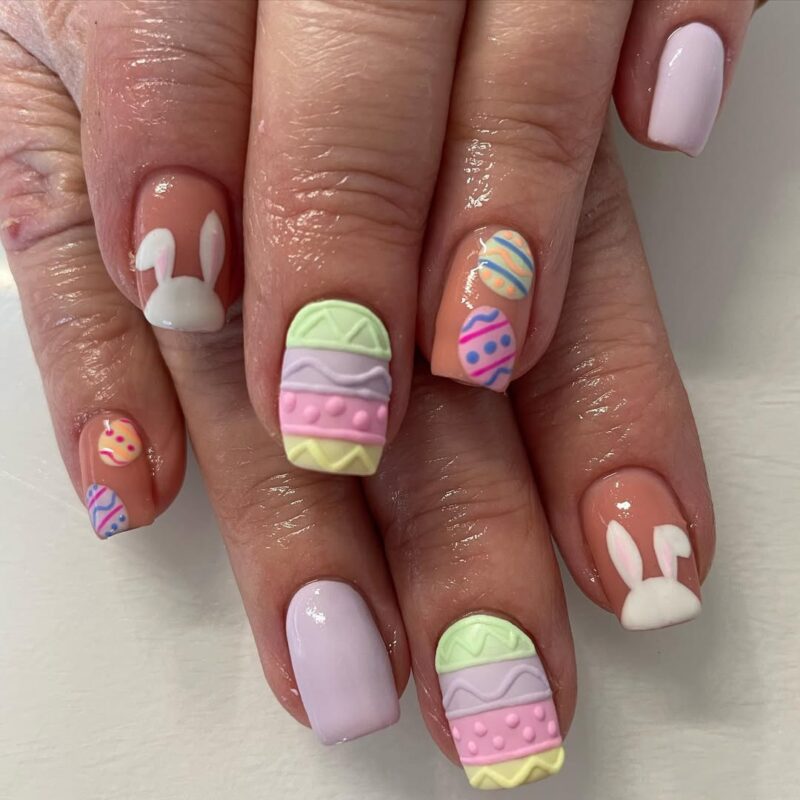 Easter pasterns on short squoval nails