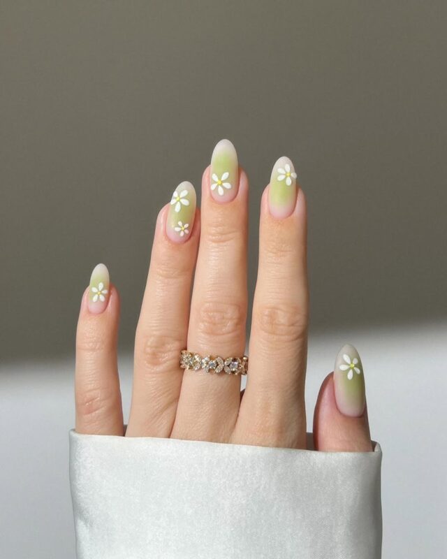 Heygreatnails Sage Daisy Ombre Almond Nails — featured dreamy pastel nails