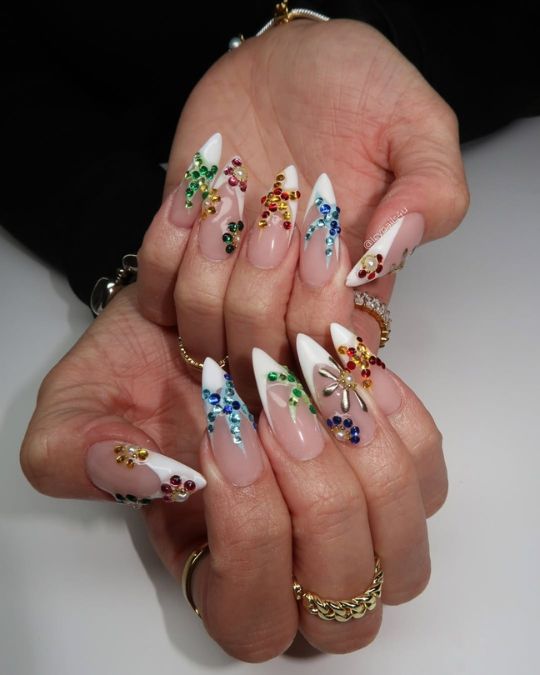 Beach Jewel Nails