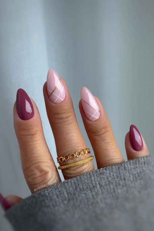 Monika Nails Preppy Pink Plaid — featured stunning graduation nail
