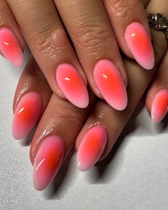 Nailzbymyaaa Sunset Aura Glow — aura nail look