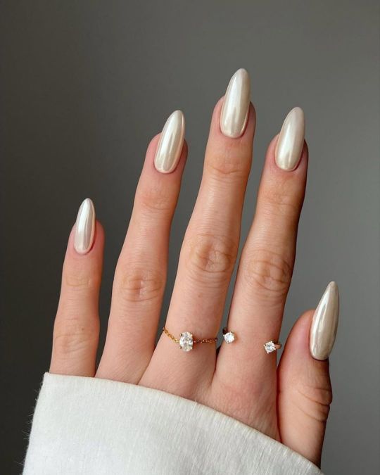 Pearlescent Bridal Elegance