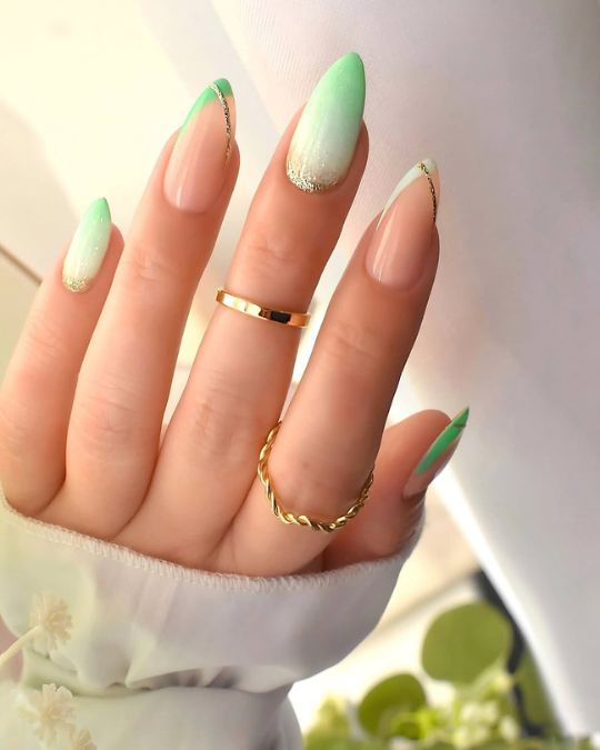 Ideas For Nailart — stunning ombre nail style