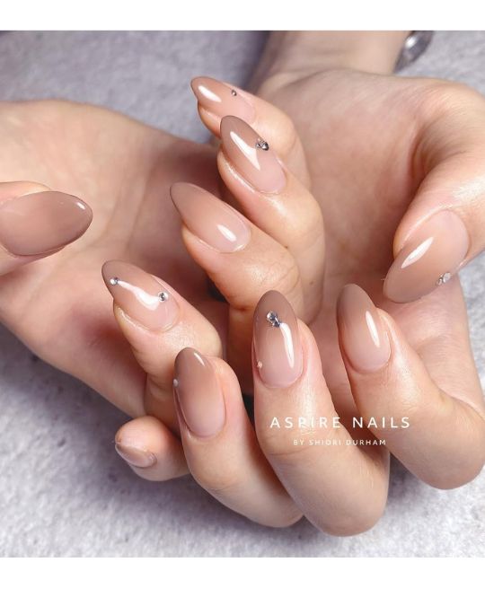 Minimalist Nude Ombre Perfection